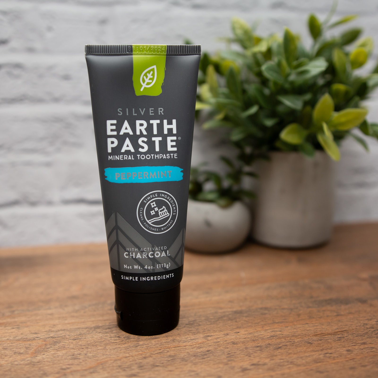 Earthpaste® with Silver / Peppermint Charcoal Toothpaste